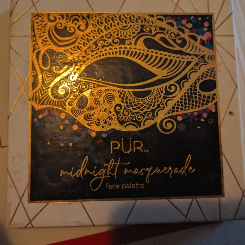 Pur Midnight Masquerade